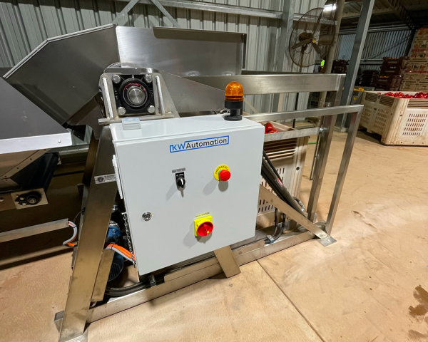Manual Bulk Bin Tipper